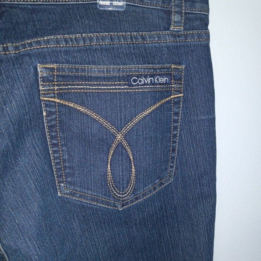 Calvin Klein Size 31/12 Flare Jeans-Medium Wash-Mid Rise-Normcore-Classic- - Picture 6 of 10